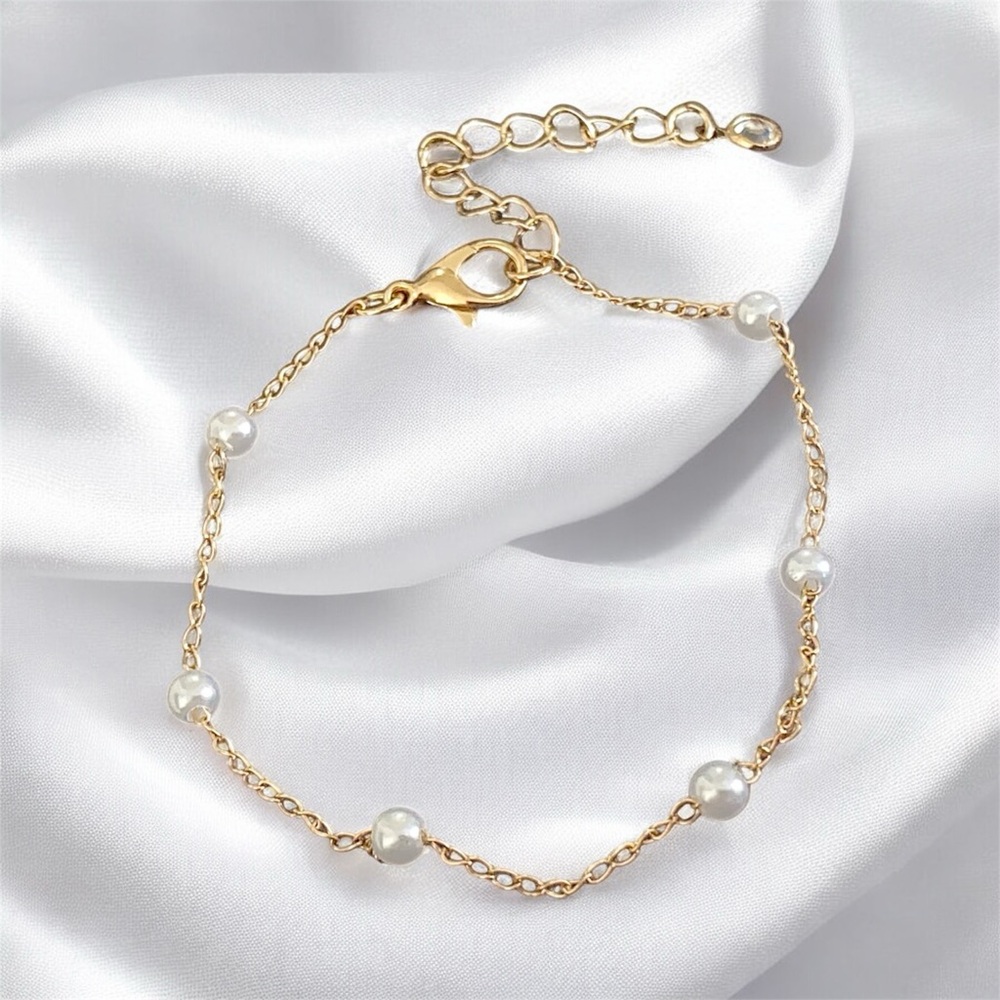 SALE! Women’s gold alloy beaded 6.5 inch bracelet - 2 inch extender FINAL PRICE! - Picture 1 of 4